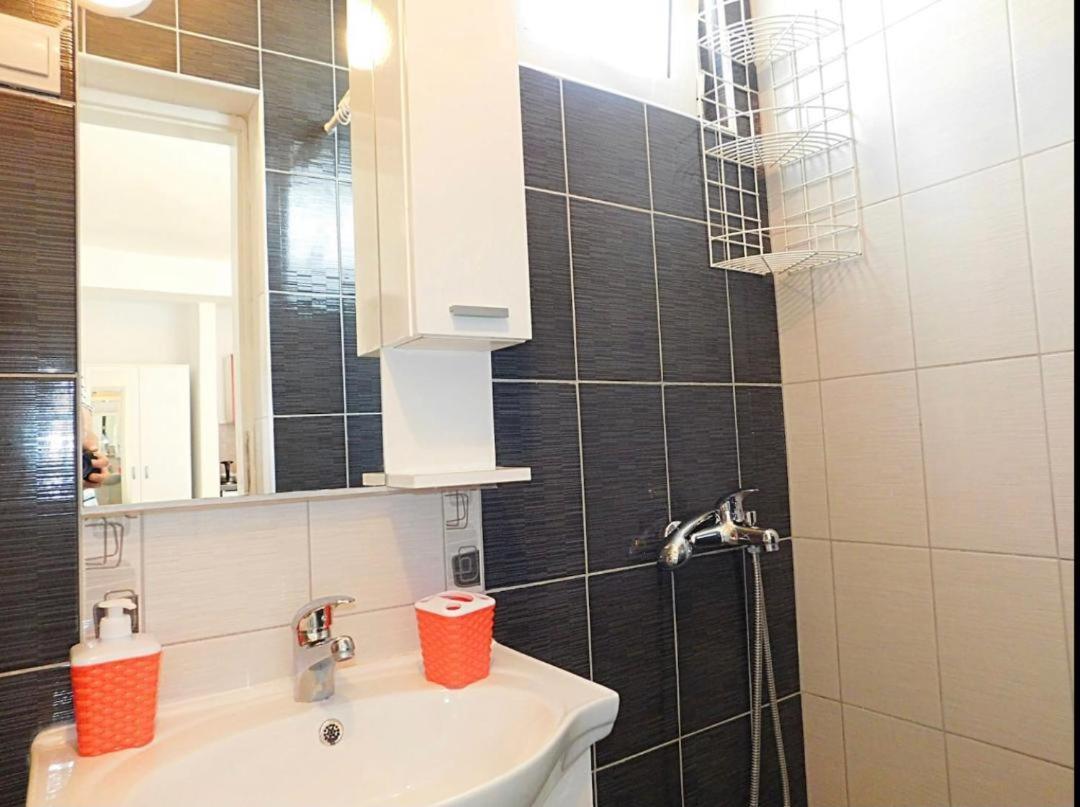 Apartments Lekic Budva Luaran gambar