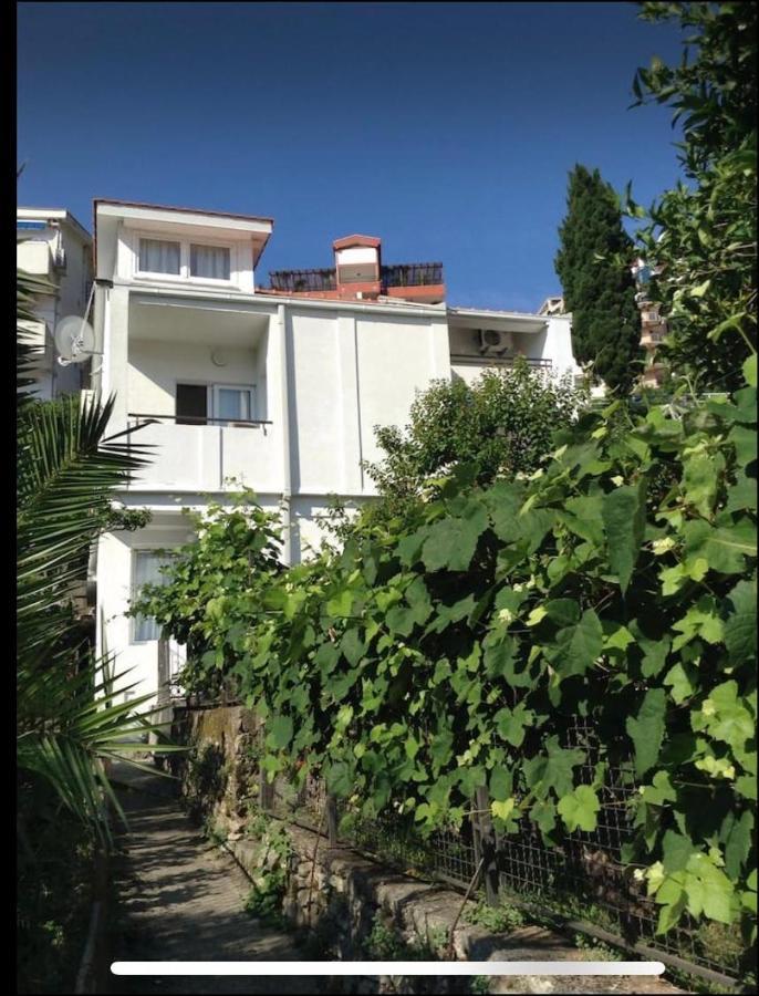 Apartments Lekic Budva Luaran gambar